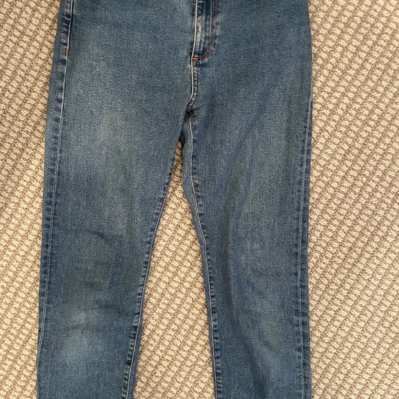 EUC & other stories size 27 waist jeans - Picture 3 of 4